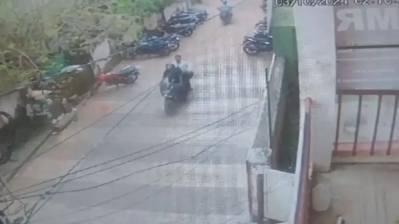 lootera capture cctv footage from sbi branch in bhubaneswar