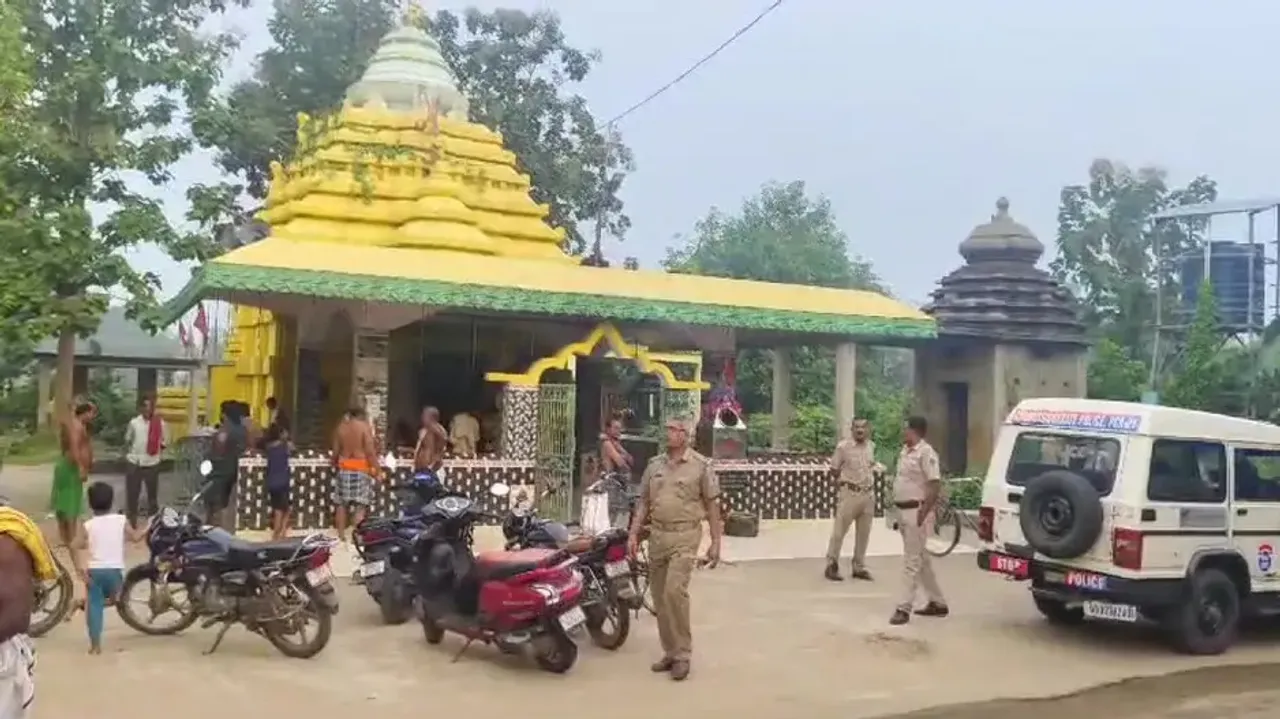 miscreants loot two temples in Bhubaneswar