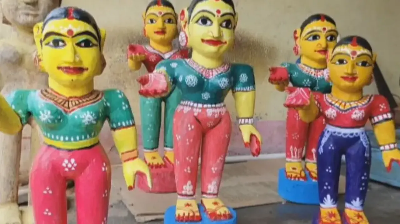 khandapada wood carving craft struggles for survival