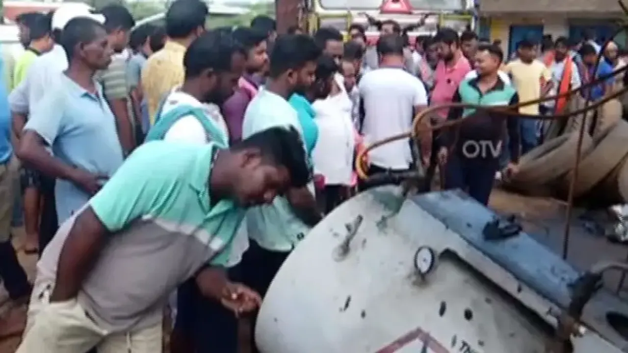 One dies, several injured in air pressure tank explosion in Khordha