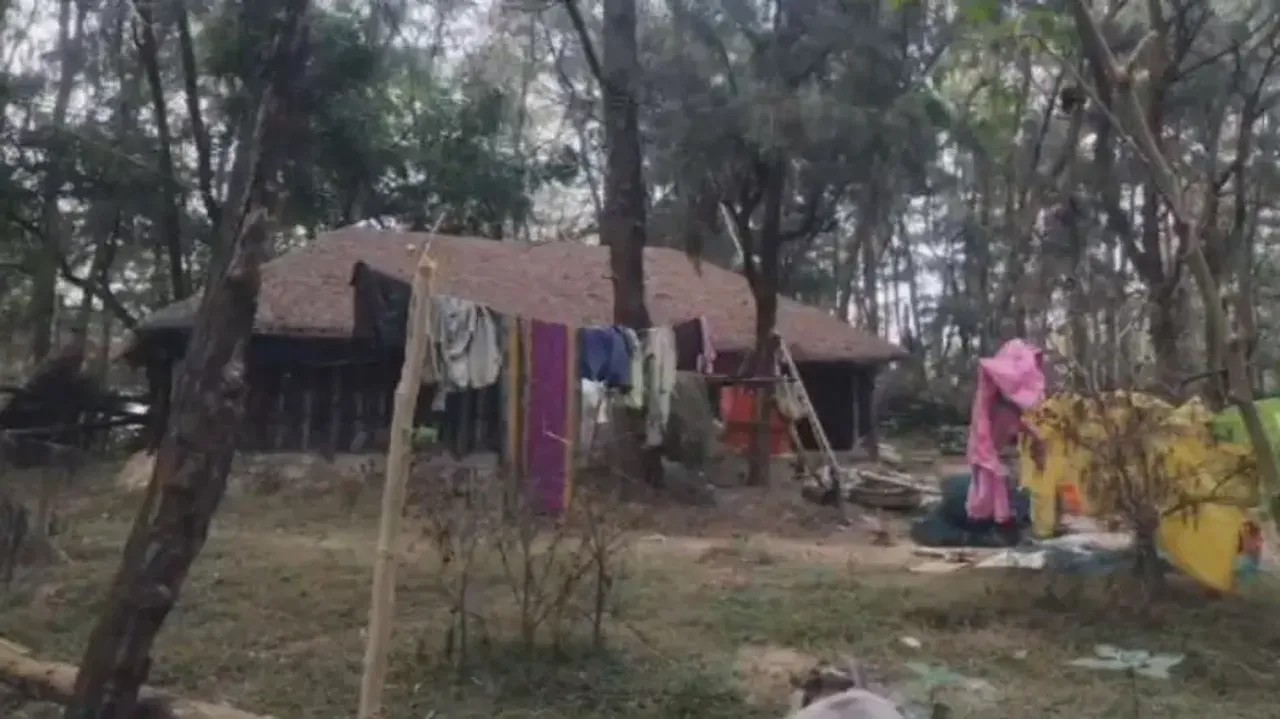 Cyclone Dana: 15 families stranded on island in Odisha waiting for rescue 