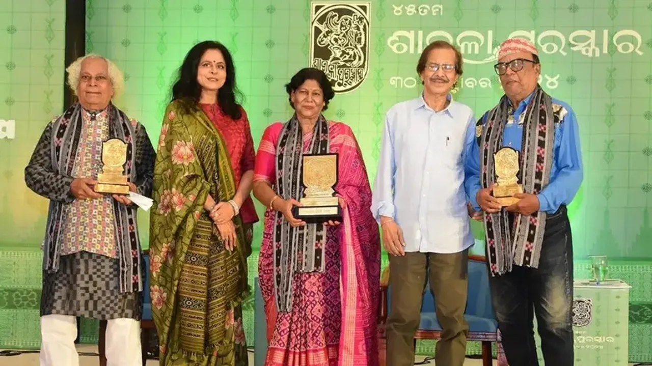 Eminent feminist writer Sarojini Sahoo conferred 2024 Sarala Puraskar