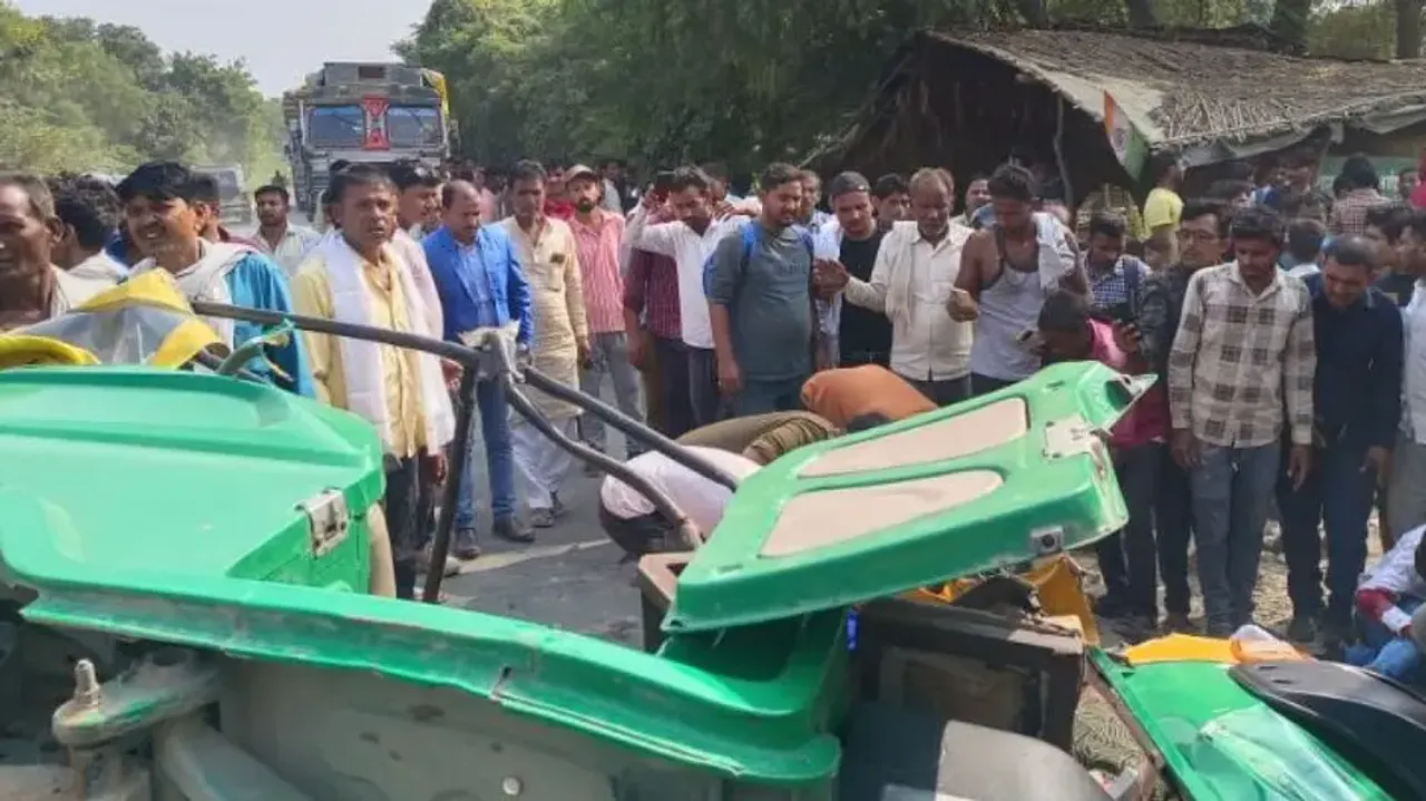 UP: 10 killed as truck hits auto in Hardoi