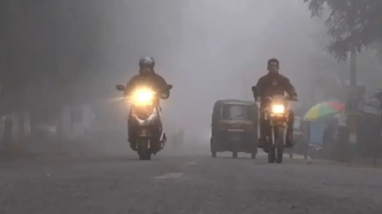 Odisha’s Kandhamal reels under biting cold, temp drops below 10 degree Celsius