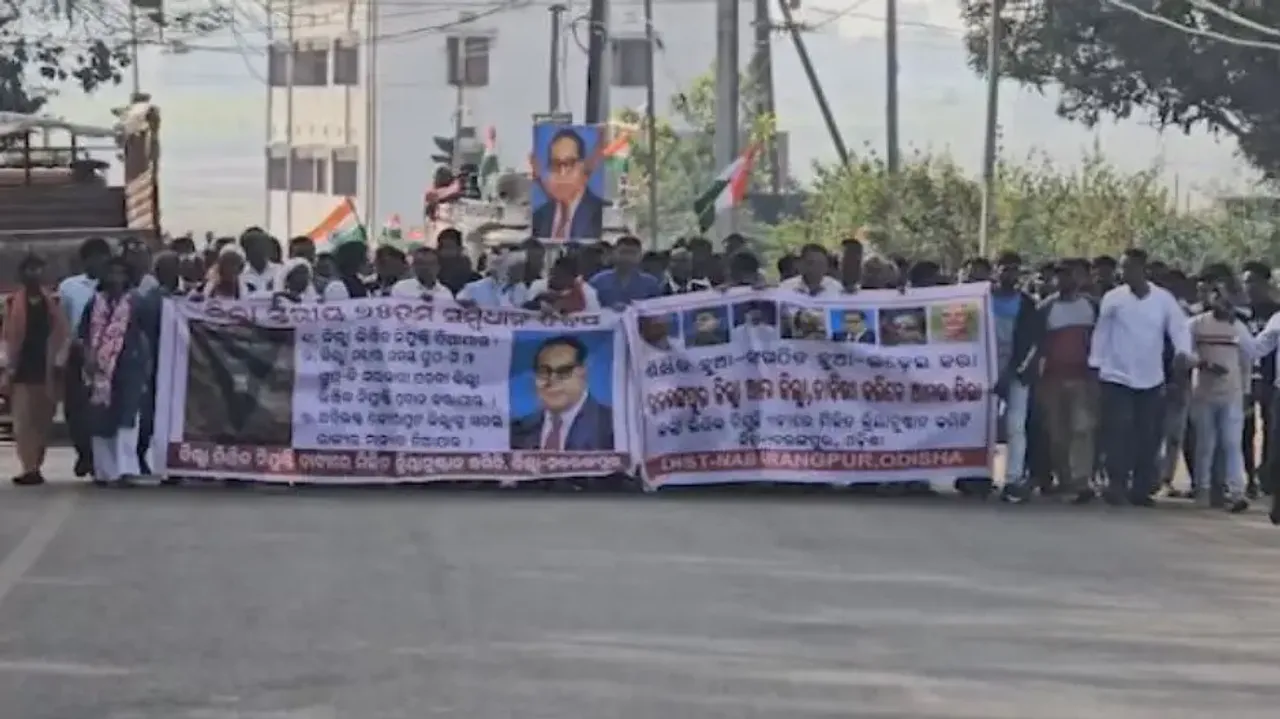 Job aspirants hit streets in Odisha as district-based recruitment demand gains momentum