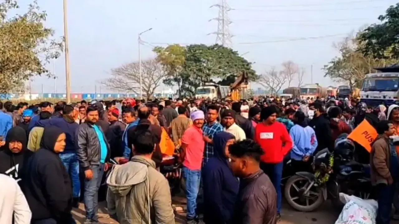 Over 300 PPL contractual workers stage protest in Odisha over abrupt termination