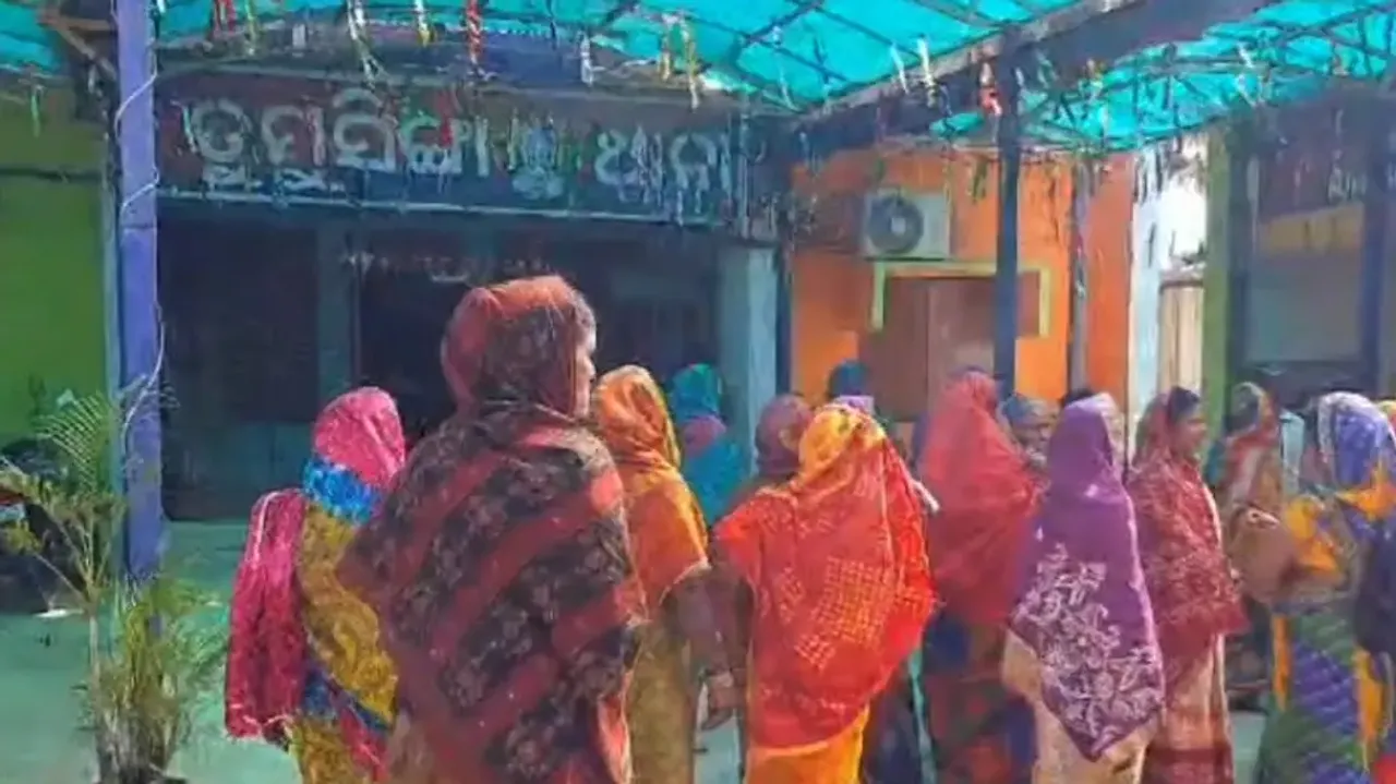 Odisha women SHGs receive Rs 9L loan notice 7 years after closing bank account; complaint lodged