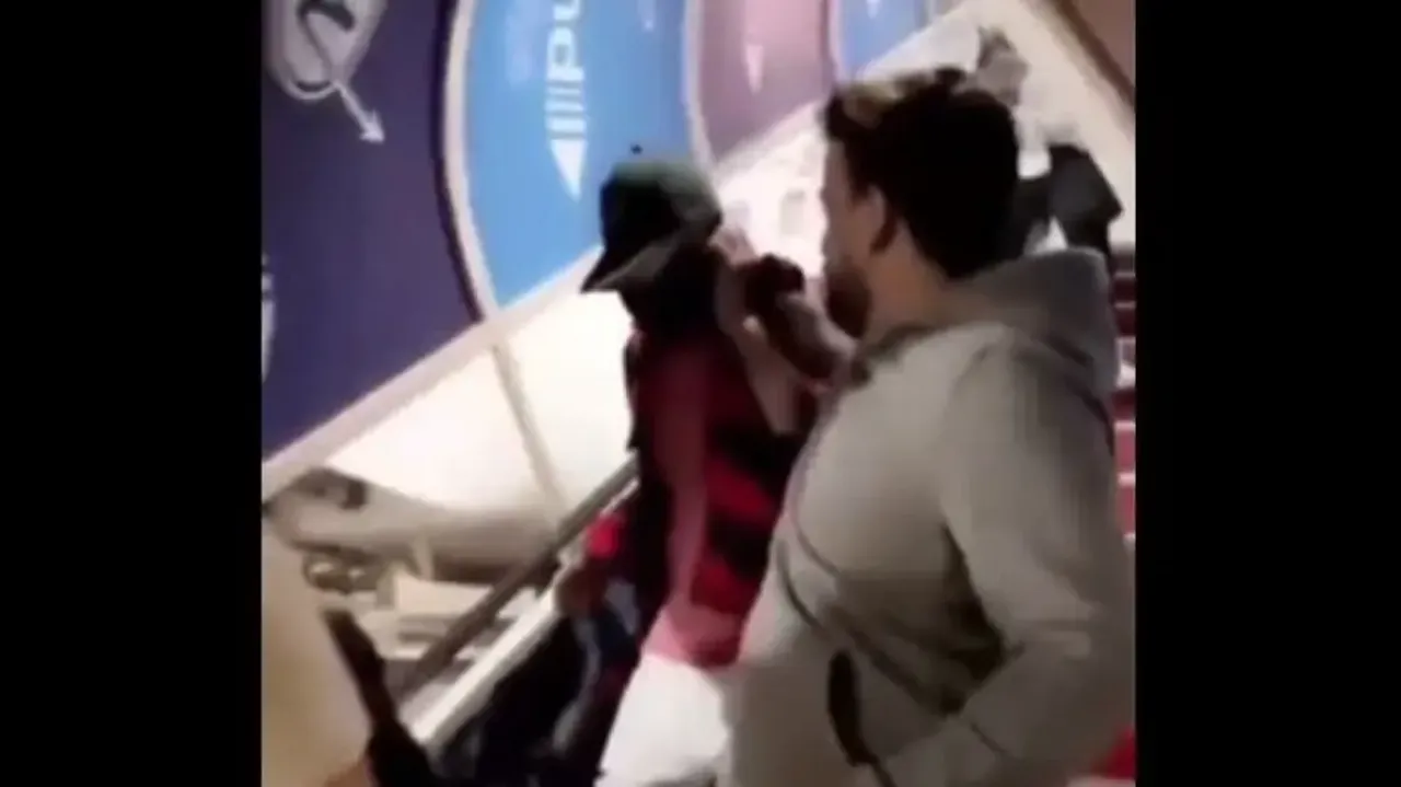 Puneet Superstar pulled out of flight, beaten up once again – Watch