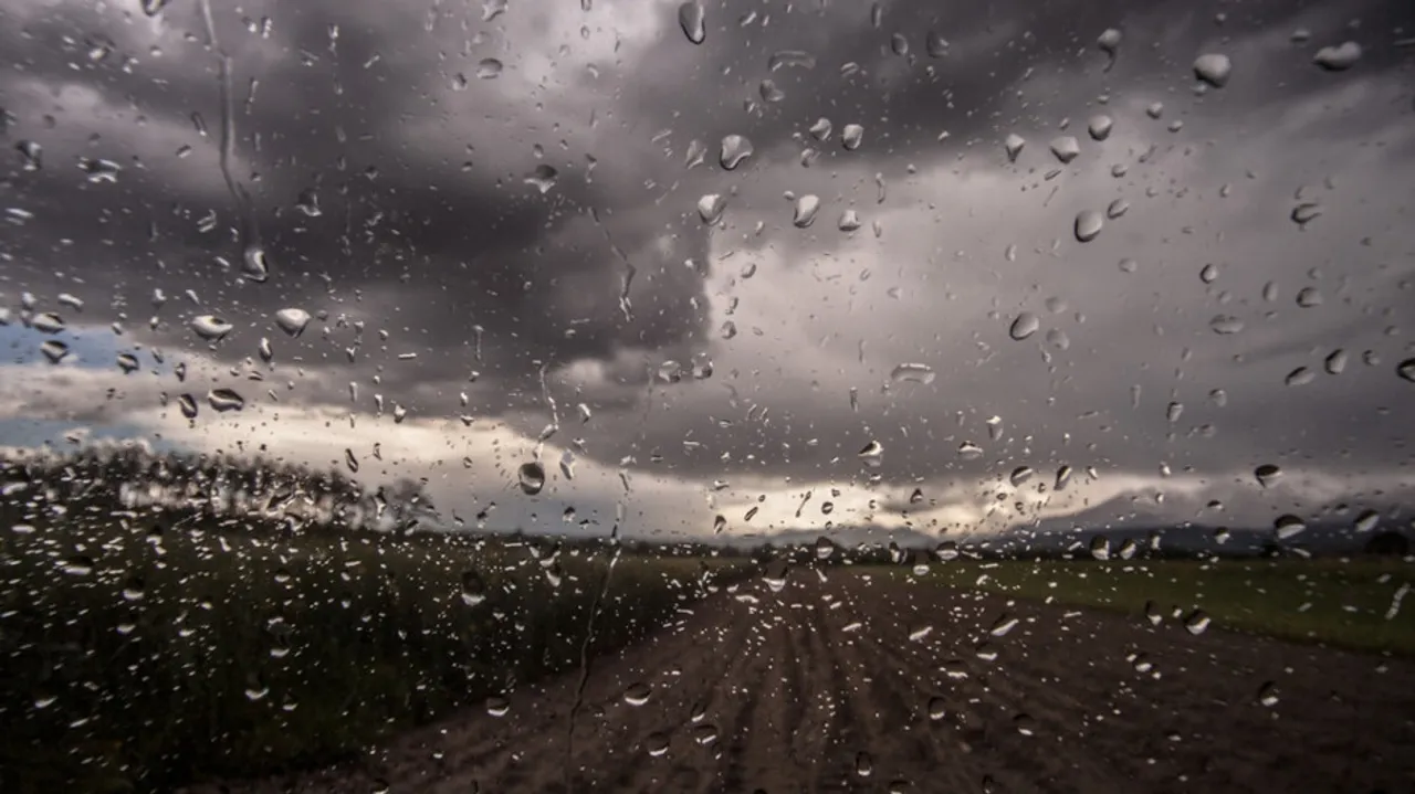 Cyclonic circulation and easterly wave activity to trigger heavy rain 