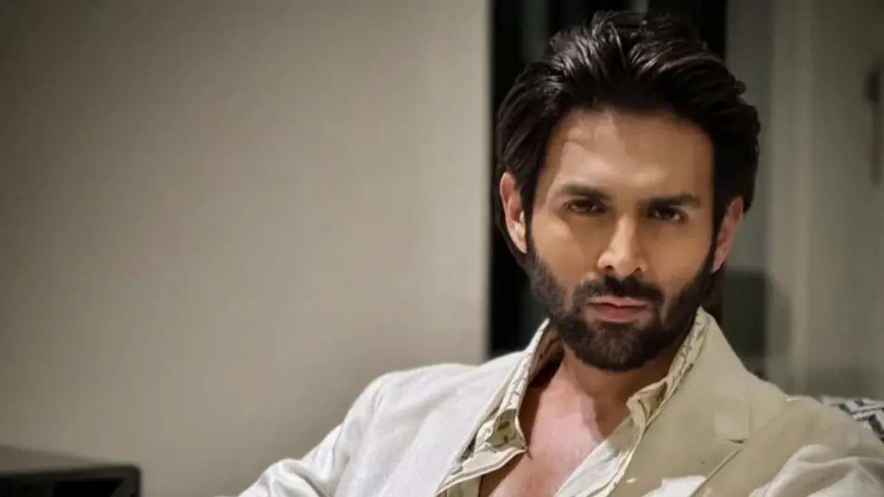 Kartik Aaryan talks about 3 breakups and his exes suffering after separation in...Watch
