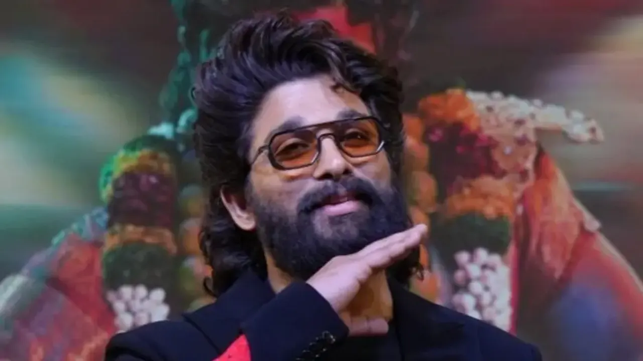 Allu Arjun ditches Pushparaj look, trims long hair and beard after 5 years!