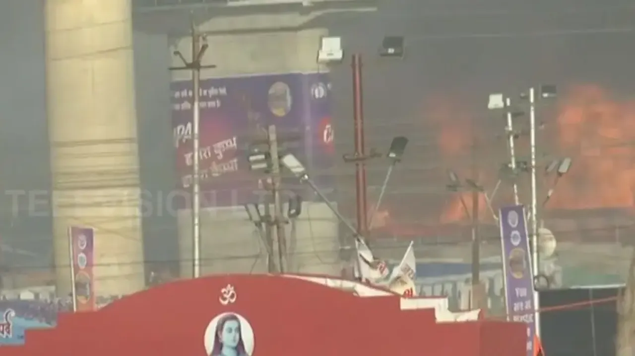 Fire at Maha Kumbha Mela