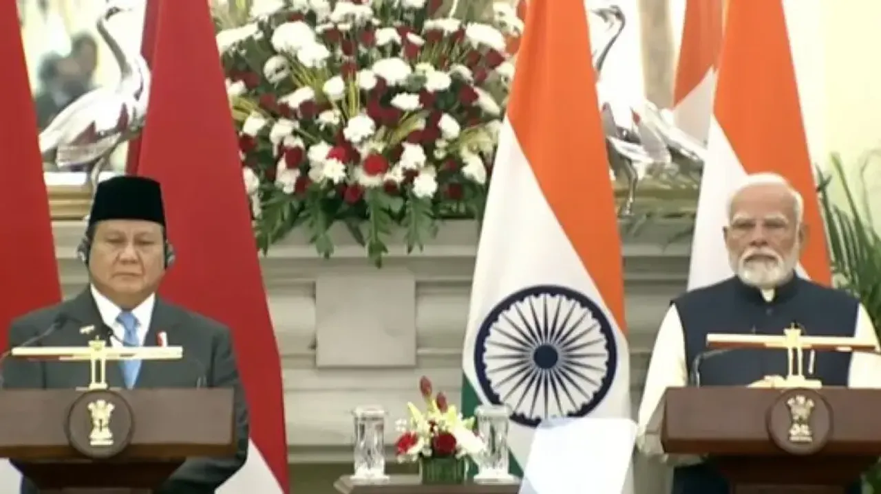 PM Modi, Indonesian Prez discuss bilateral ties, maritime security in Indo-Pacific