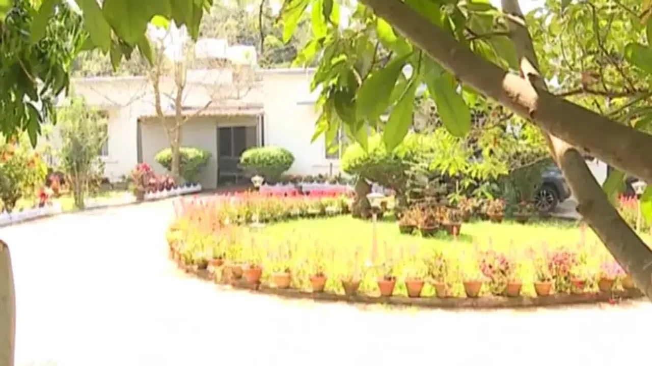 CBI raids official residence of IAS officer Bishnupada Sethi
