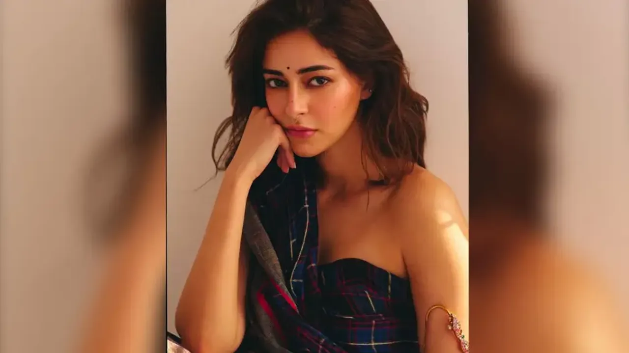 Ananya Panday Is a Huge Fan of Kareena Kapoor Khan Deepika Padukone