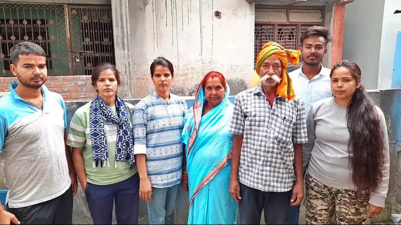 Bihar man educates his seven daughters to serve India