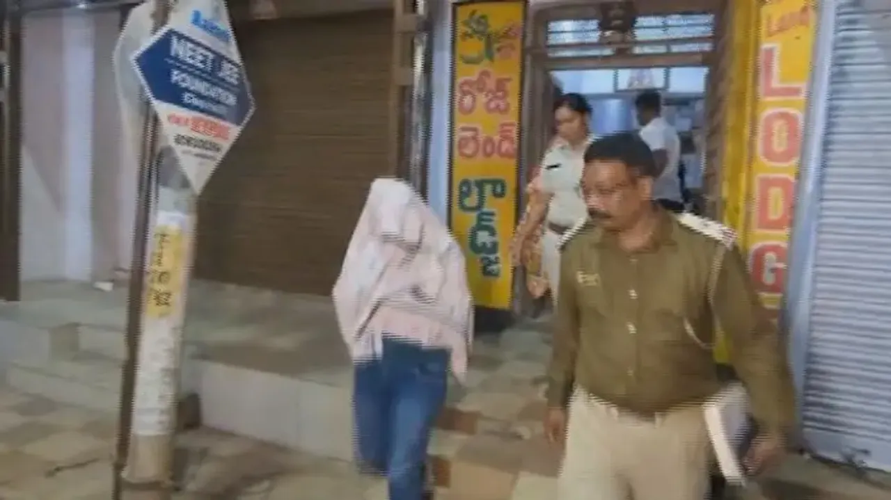 Sex racket busted in Odisha's Jeypore; 2 women rescued, 3 pimps arrested