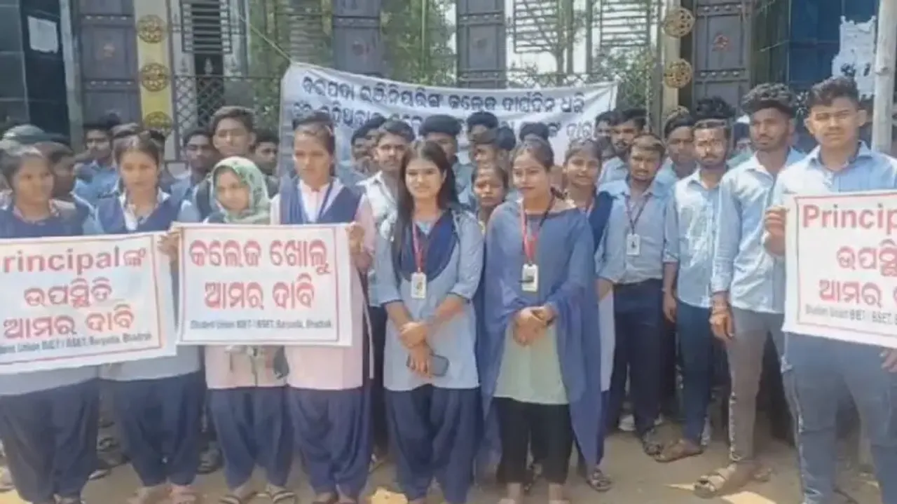Engineering students stage indefinite hunger strike over college closure in Odisha