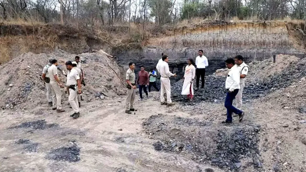 Odisha widens crackdown on illegal coal mining, warns of strict action