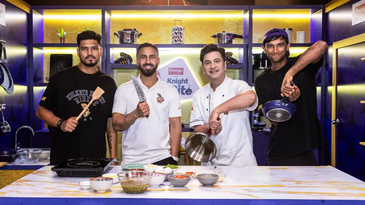 KKR teamates prepare traditional dish ‘Dim Torka’ in off-pitch cooking session