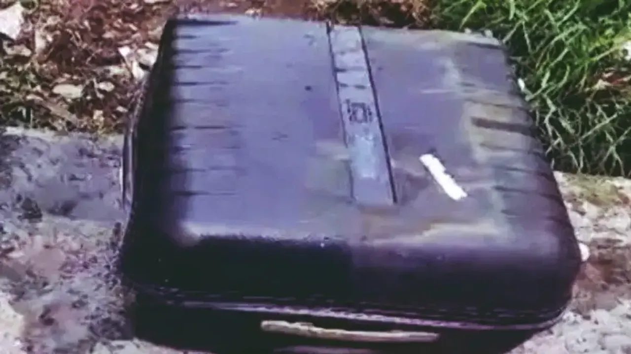 Woman's body dumped inside trolley in Kolkata