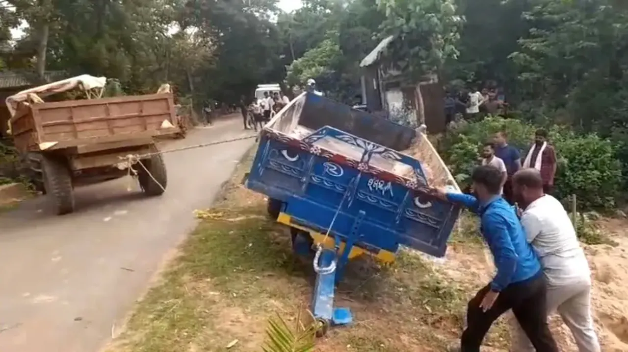 Odisha officials attacked by sand mafia in Balasore, probe on