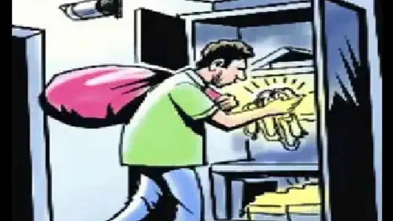 Thieves loot gold ornaments and cash from businessman's house in Bhubaneswar