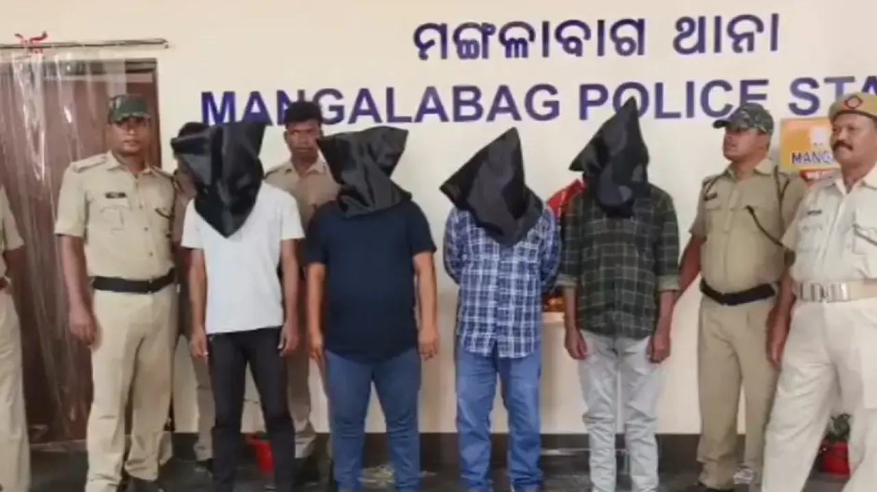 Four middlemen arrested from SCB Medical for diverting patients to private hospitals in Cuttack