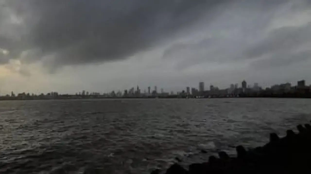 Marine Drive Beach in Mumbai