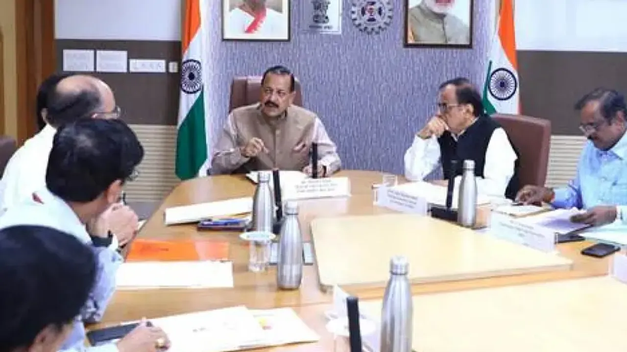 E-Hansa aircraft is roughly half the price of a comparable imported trainer aircraft