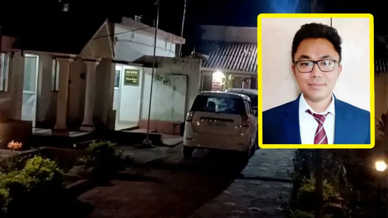 Dharamgarh Sub-Collector caught red-handed while taking Rs 10 Lakh bribe