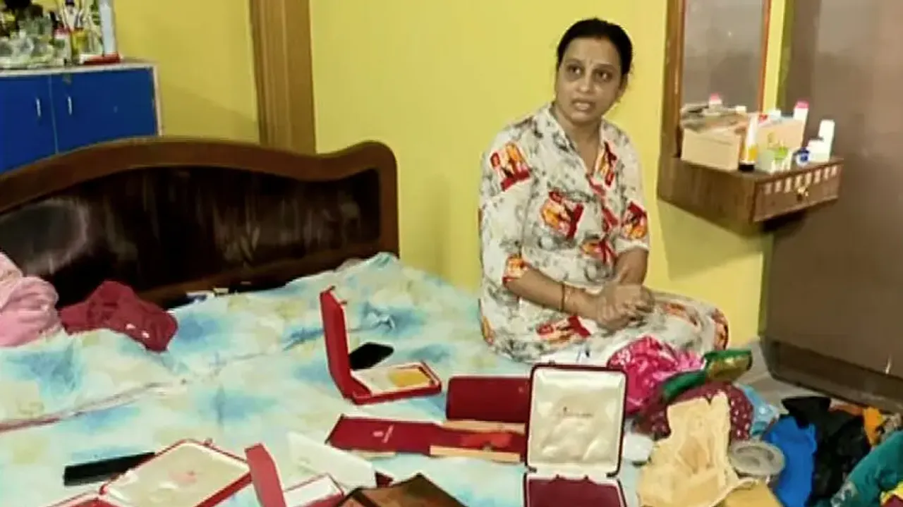 Loot in Bhubaneswar amid Raja celebrations: Burglars decamp with jewellery worth Rs 5 lakh from hous
