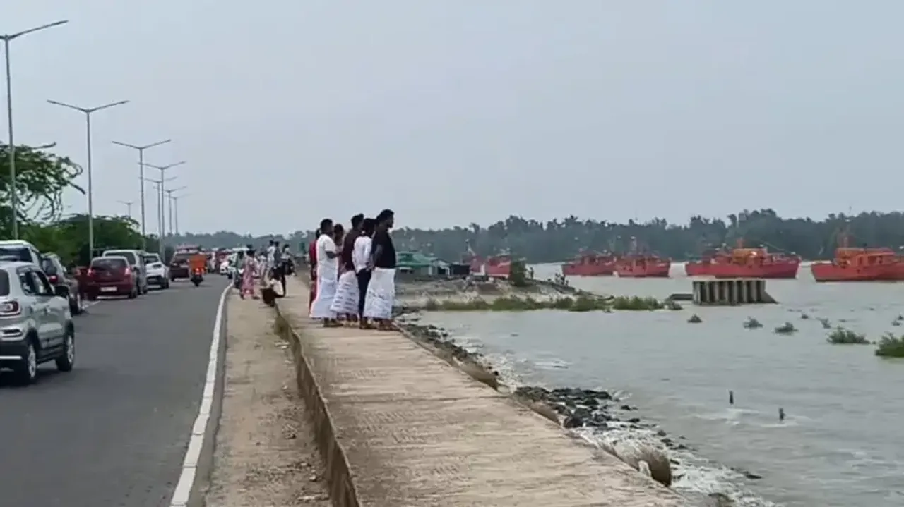 Seaside outing turned tragic in Odisha as three swept away from beach in Jaleswar