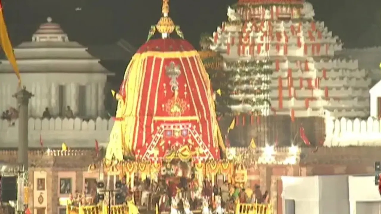 Over 600 devotees hospitalised in Puri amid prolonged delay in chariot pulling 