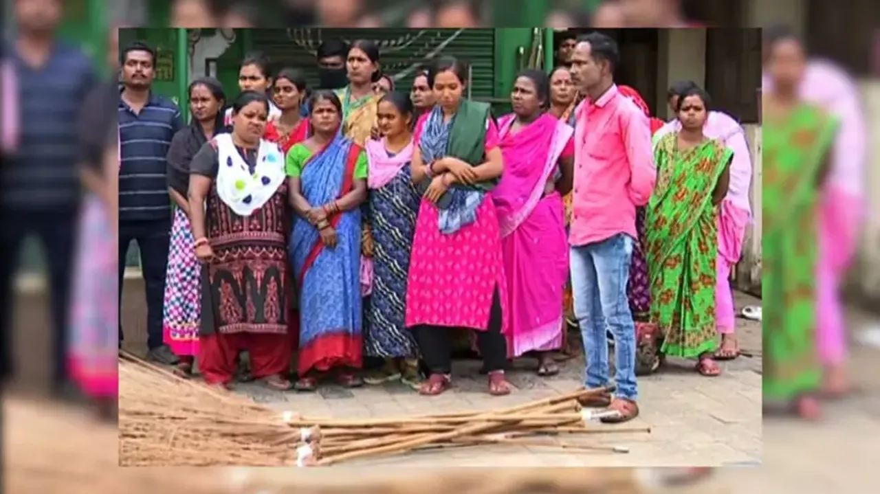 BMC sanitation workers stage protest over assault of Additional Commissioner