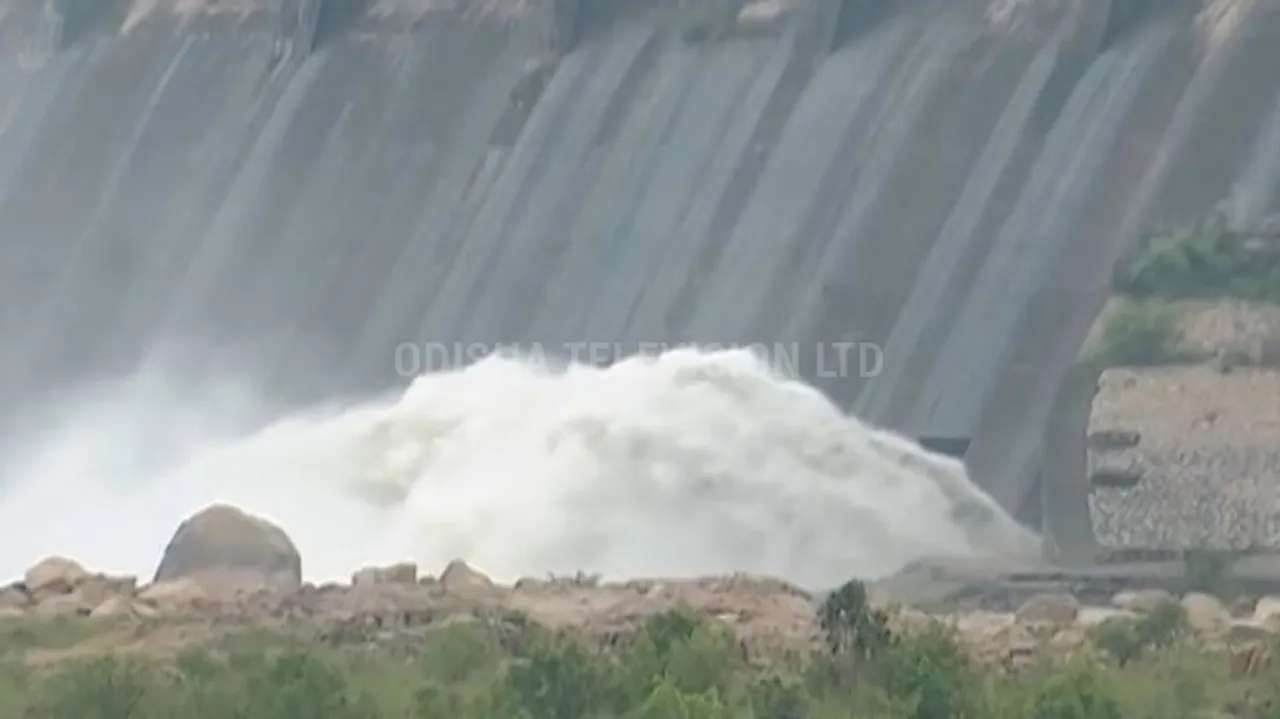Heavy inflow raises water level in Odisha’s Hirakud, 20 sluice gates open for flood discharge