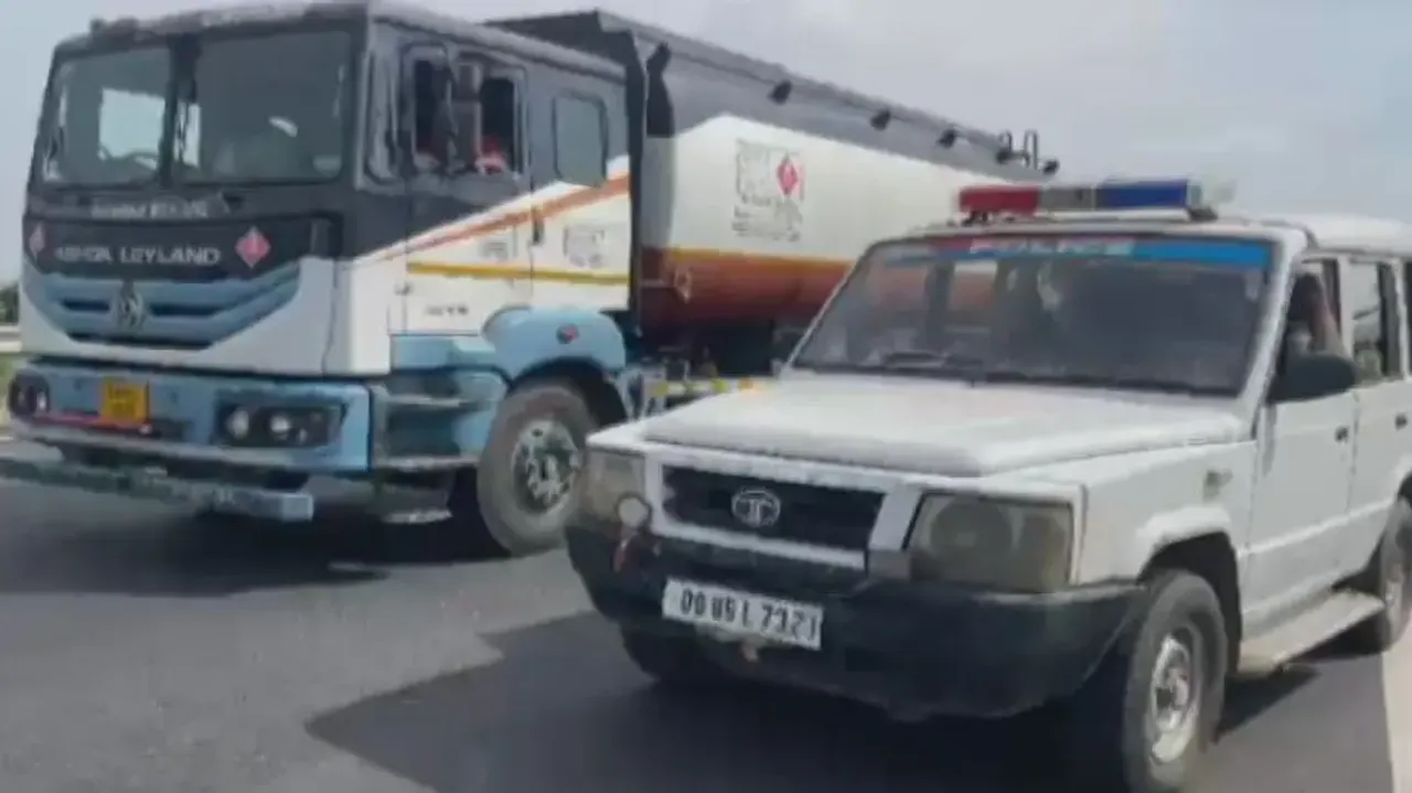 Police escort fuel tankers amid commercial drivers’ protest in Odisha