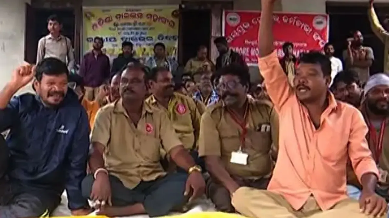 Odisha Drivers' Association's protest