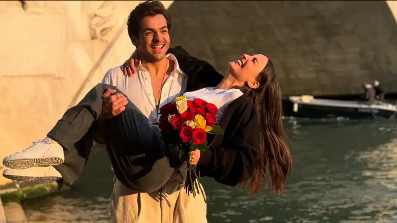 Did Ashish Chanchlani 'confirm' his relationship with Elli AvrRam Is it another prank