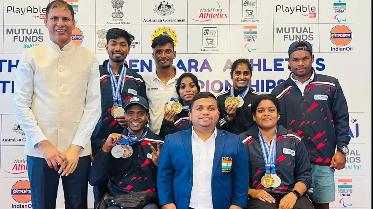 Odisha para athletes pose with their medals