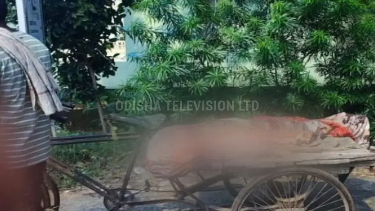 Odisha man forced to carry daughter’s body on rickshaw after failing to afford ambulance