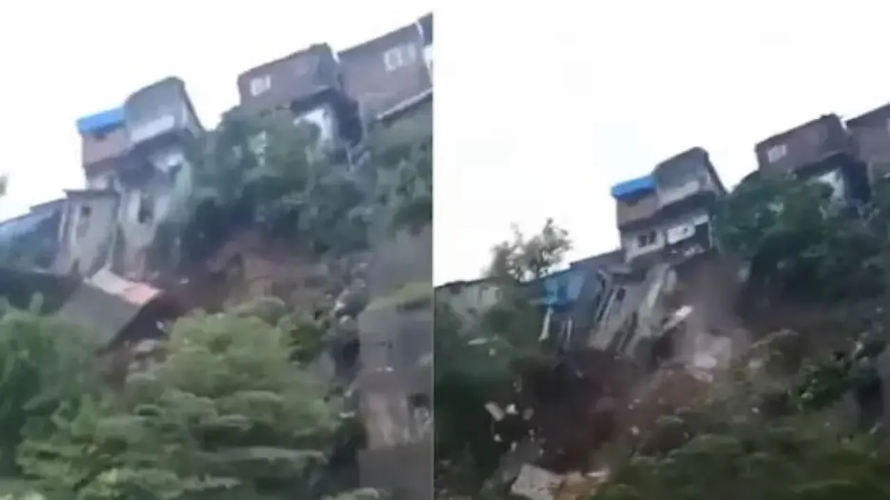 Houses collapsed 