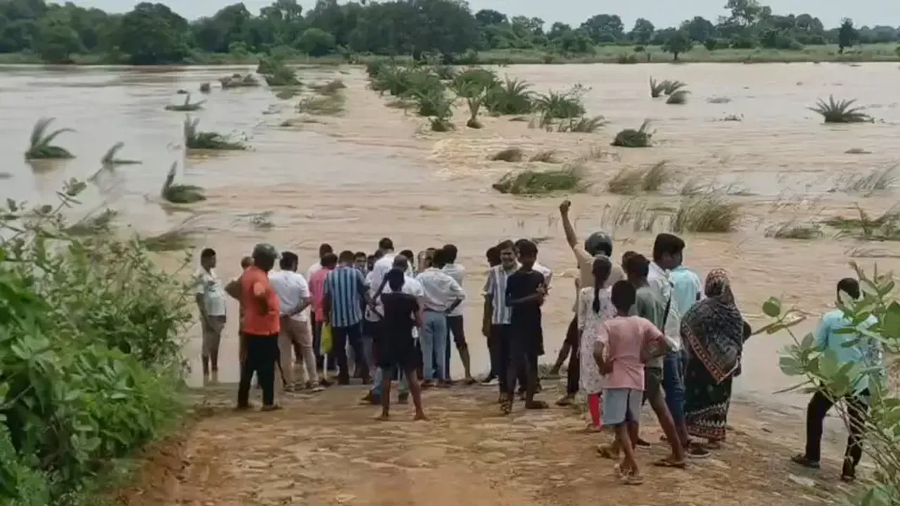 Bridge washed away, schools shut: Despite receding Baitarani River, flood panic looms large in Odish