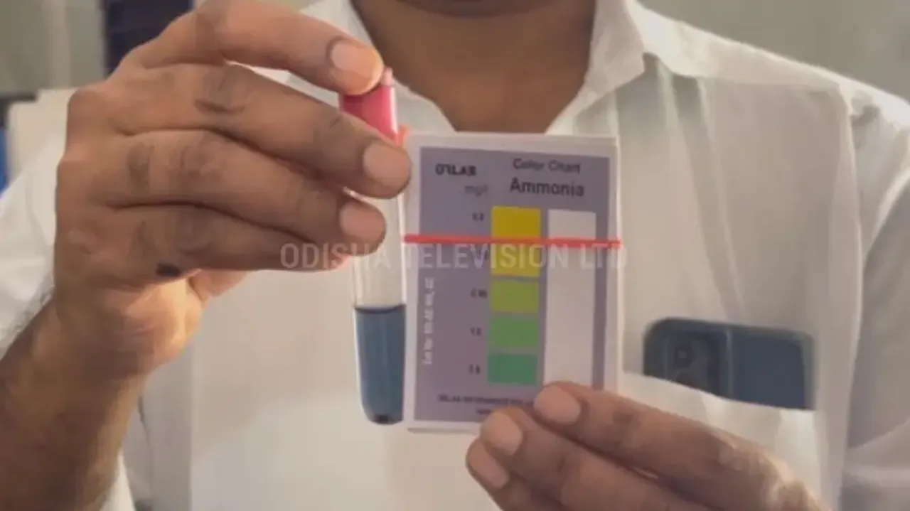 Peon arrested for ‘serving urine’ to engineer in Odisha’s Gajapati