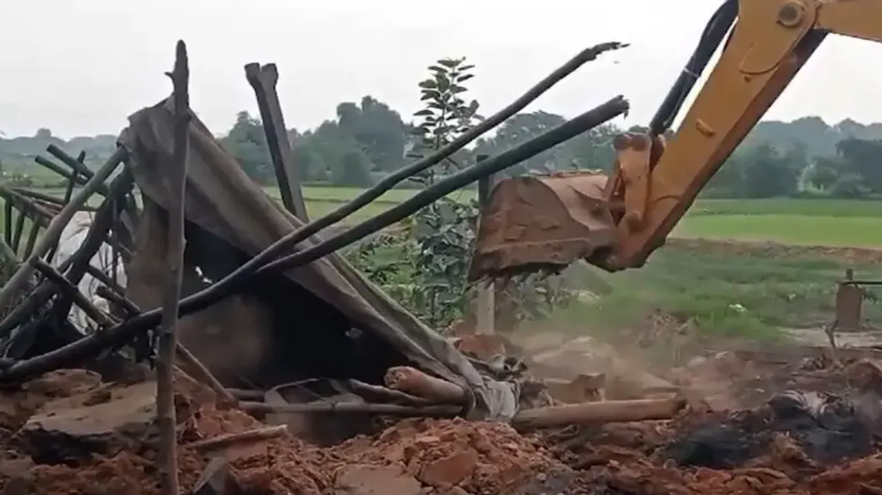 Illicit liquor unit raided in Odisha’s Athagarh; Bulldozers destroy several structures in mega opera