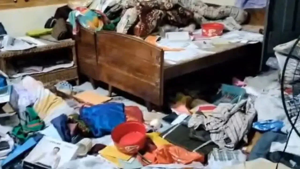 Miscreants loot Rs 50 lakh jewellery 