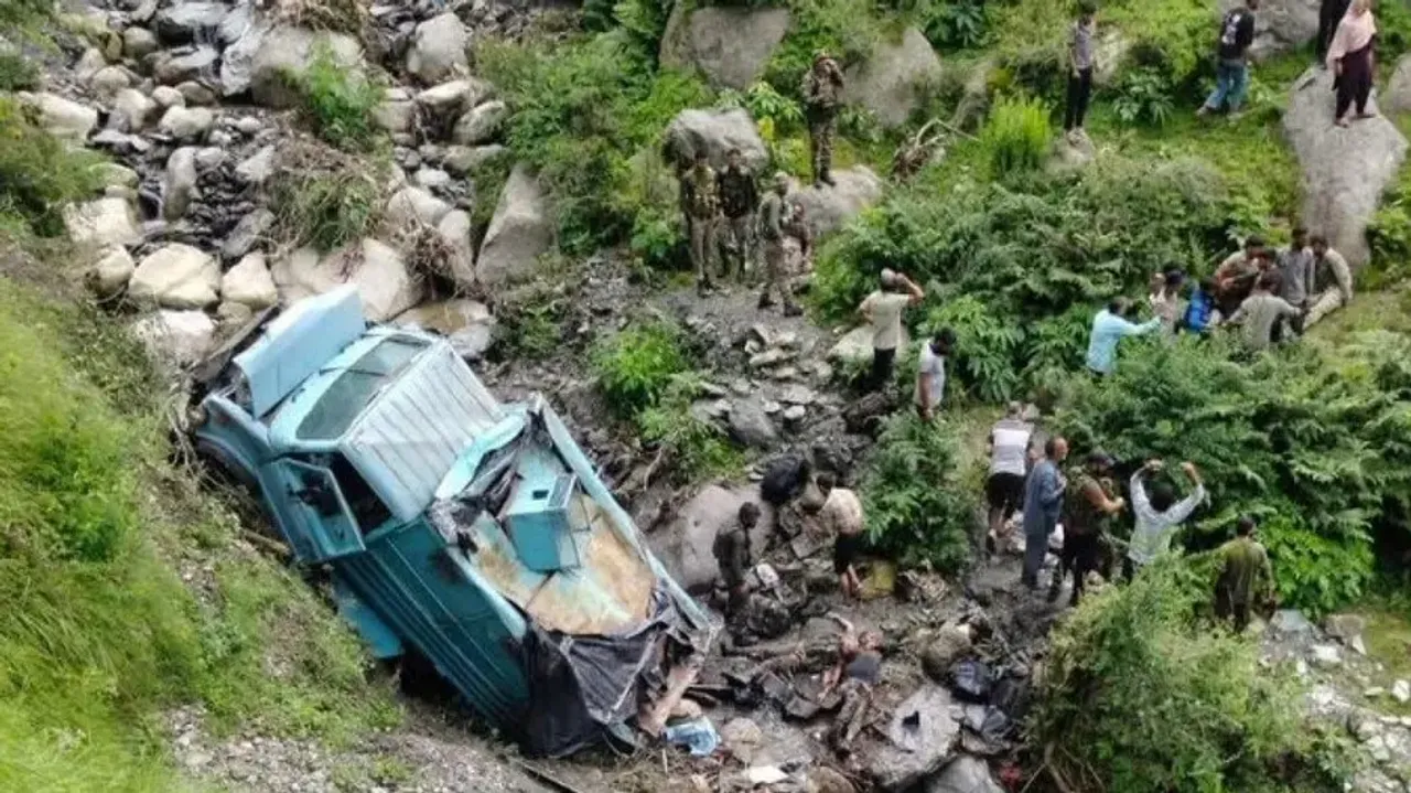 Vehicle falls into nallah in J-K's Udhampur, three CRPF jawans killed