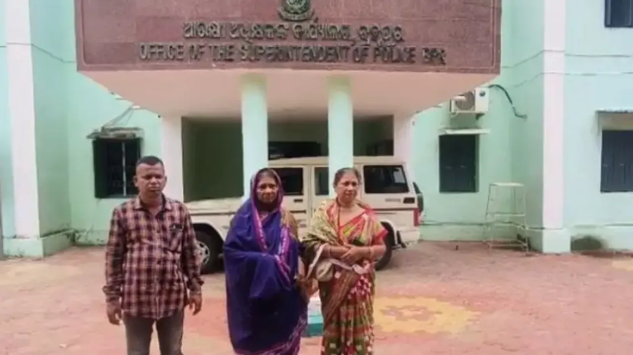Elderly woman accuses son, daughter-in-law of domestic abuse