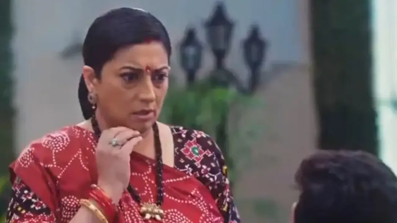 Highest-paid TV star: Smriti Irani beats Rupali Ganguly, Hina Khan; know her remuneration