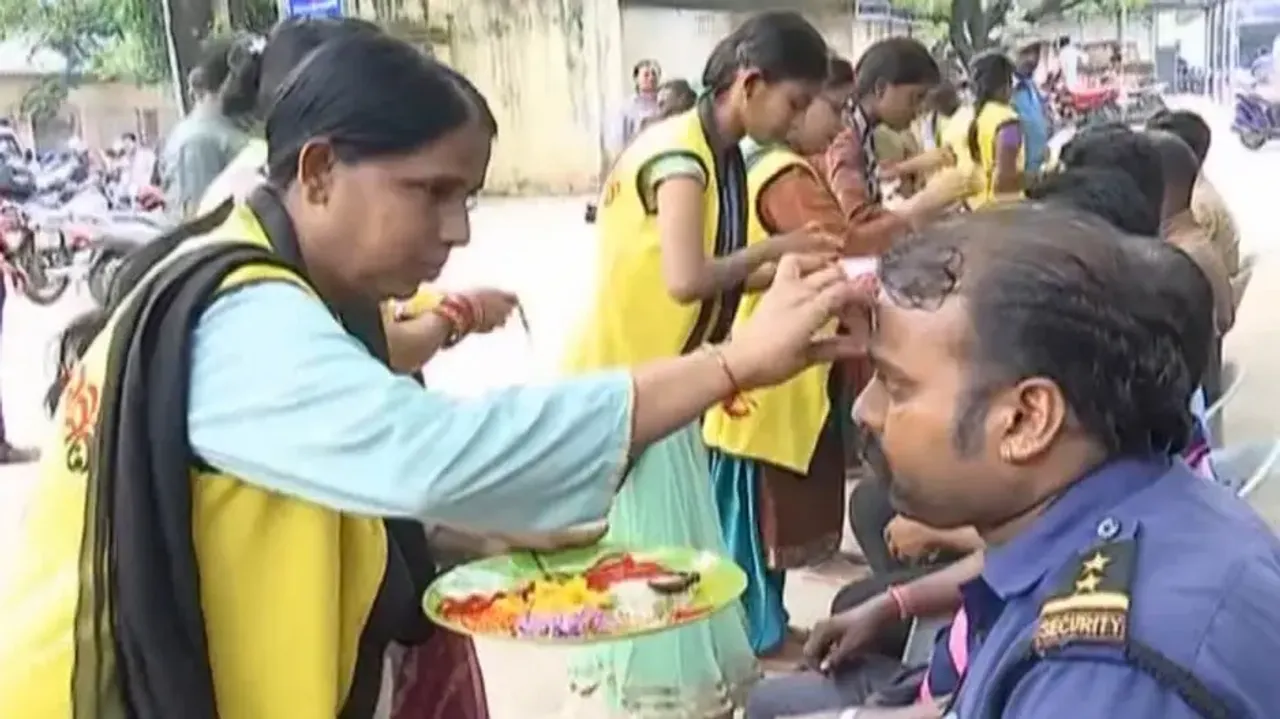 Odisha celebrates Raksha Bandhan with devotion and festive joy